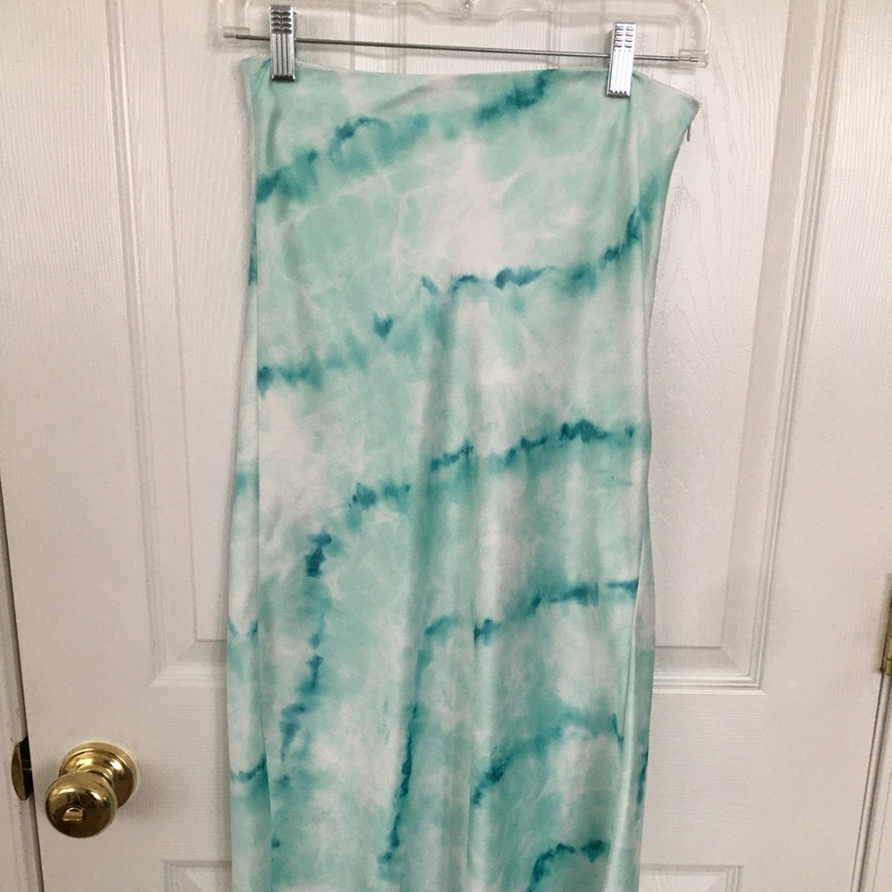 Berska tie-dye midi skirt - NWOT
